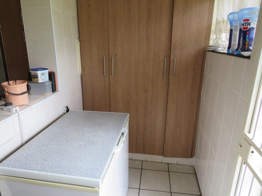 4 Bedroom Property for Sale in Mountain View Gauteng