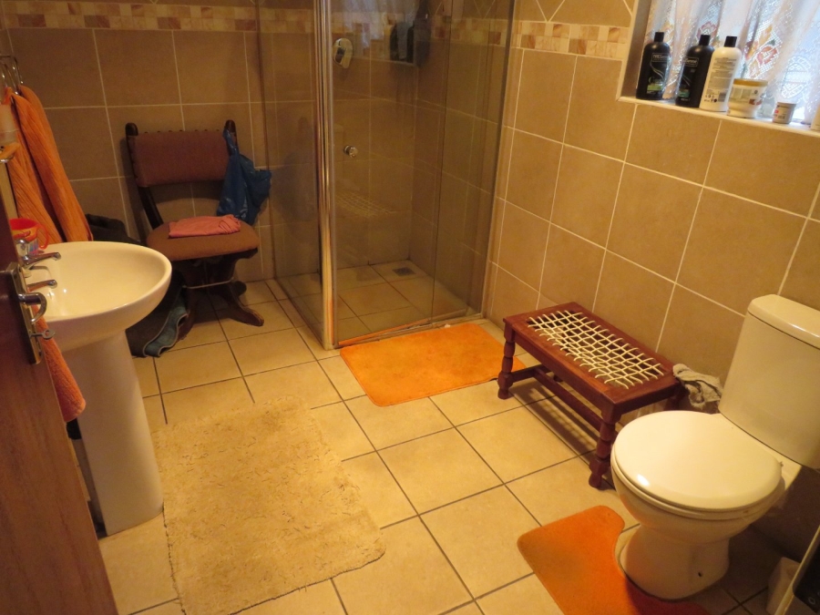 4 Bedroom Property for Sale in Mountain View Gauteng