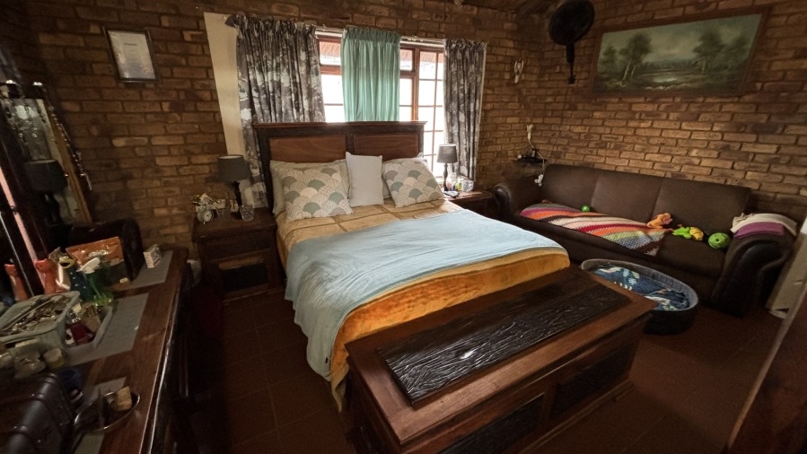 5 Bedroom Property for Sale in Montana Park Gauteng