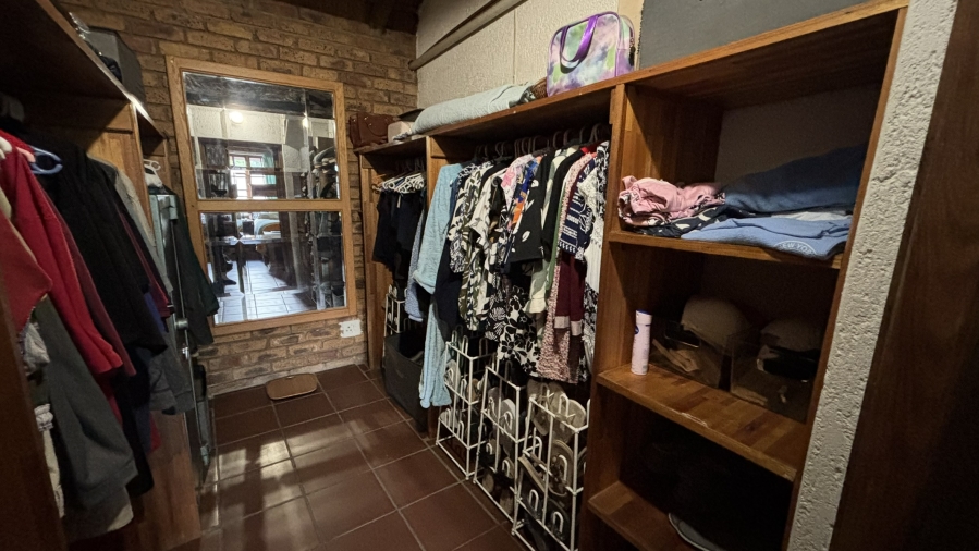 5 Bedroom Property for Sale in Montana Park Gauteng