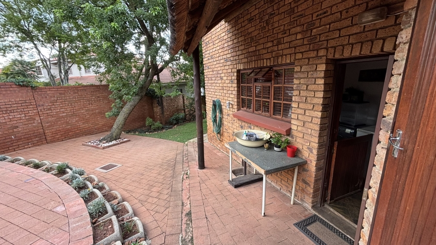 5 Bedroom Property for Sale in Montana Park Gauteng