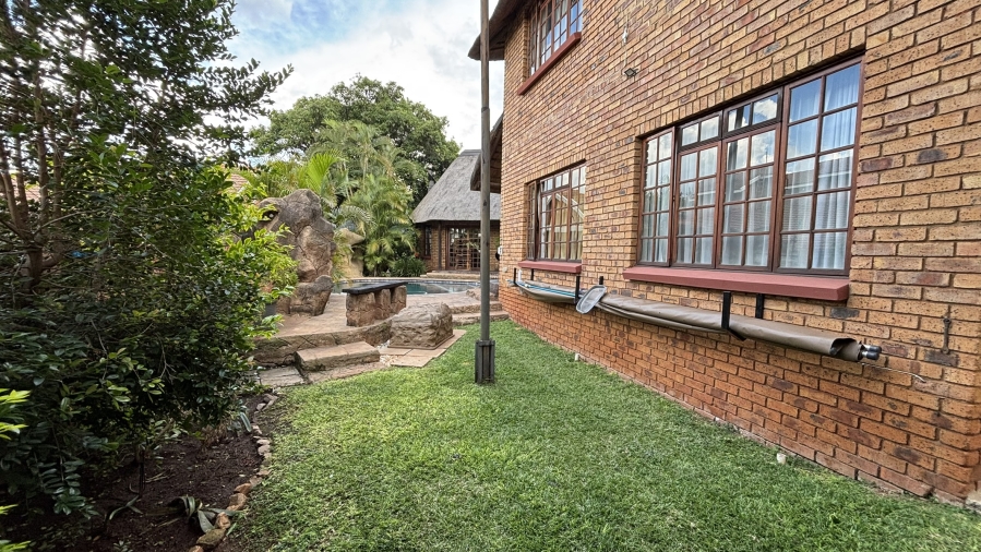 5 Bedroom Property for Sale in Montana Park Gauteng
