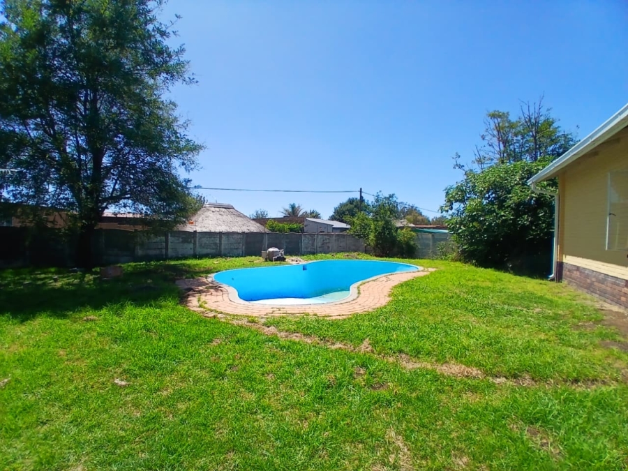 To Let 3 Bedroom Property for Rent in Brenthurst Gauteng