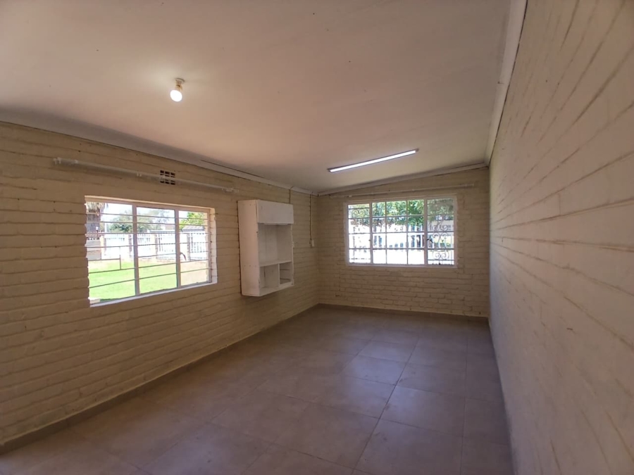 To Let 3 Bedroom Property for Rent in Brenthurst Gauteng