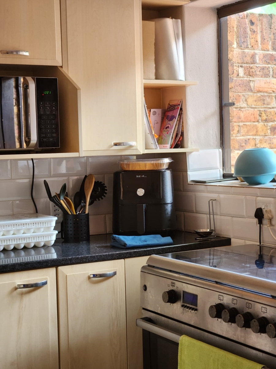 4 Bedroom Property for Sale in Linden Gauteng