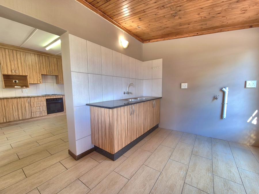3 Bedroom Property for Sale in Sonneveld Gauteng