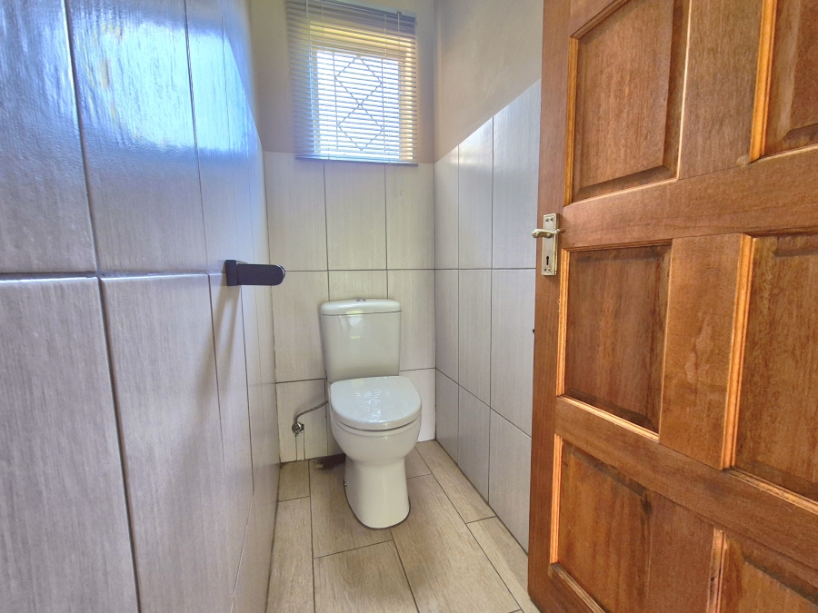 3 Bedroom Property for Sale in Sonneveld Gauteng