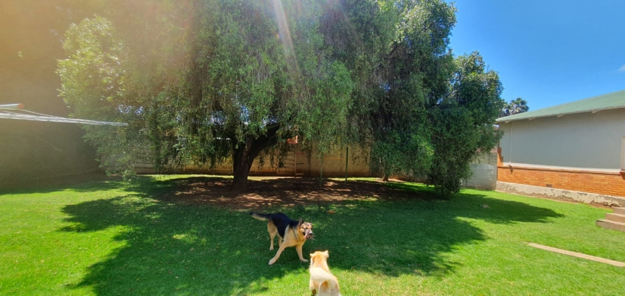 3 Bedroom Property for Sale in Selection Park Gauteng