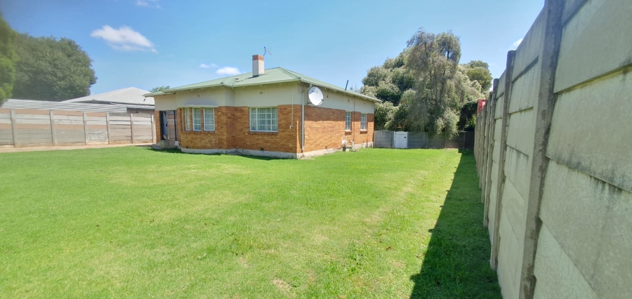 3 Bedroom Property for Sale in Selection Park Gauteng