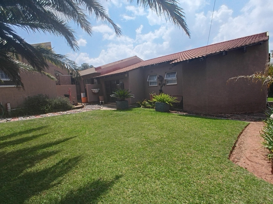 3 Bedroom Property for Sale in Fochville Gauteng