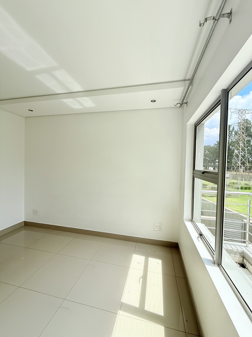 To Let 2 Bedroom Property for Rent in Broadacres Gauteng