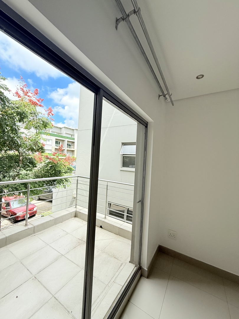 To Let 2 Bedroom Property for Rent in Broadacres Gauteng