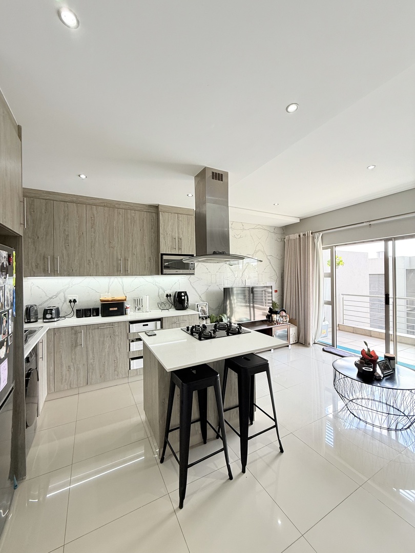 To Let 1 Bedroom Property for Rent in Broadacres Gauteng