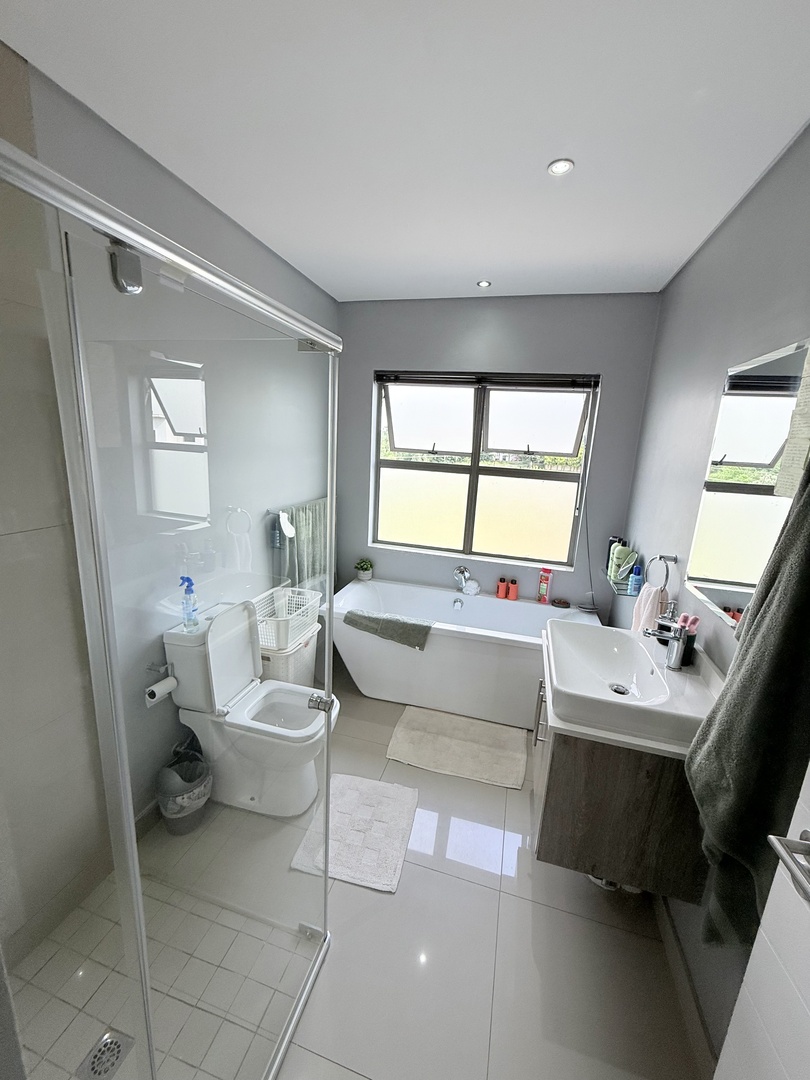 To Let 1 Bedroom Property for Rent in Broadacres Gauteng