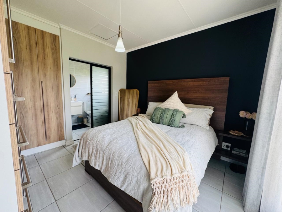 1 Bedroom Property for Sale in Waterfall Gauteng