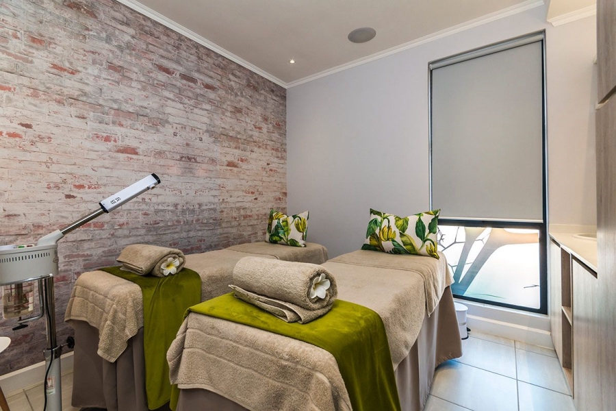 1 Bedroom Property for Sale in Waterfall Gauteng