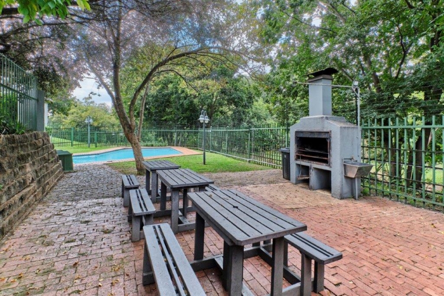 2 Bedroom Property for Sale in Paulshof Gauteng