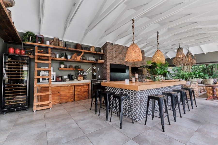 6 Bedroom Property for Sale in Bryanston Gauteng