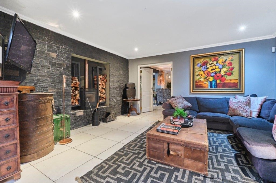 6 Bedroom Property for Sale in Bryanston Gauteng