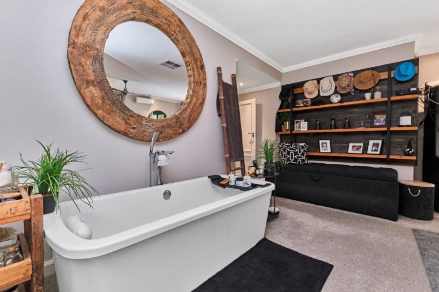 6 Bedroom Property for Sale in Bryanston Gauteng