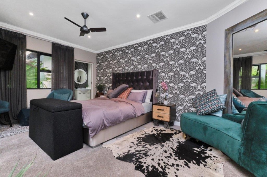 6 Bedroom Property for Sale in Bryanston Gauteng