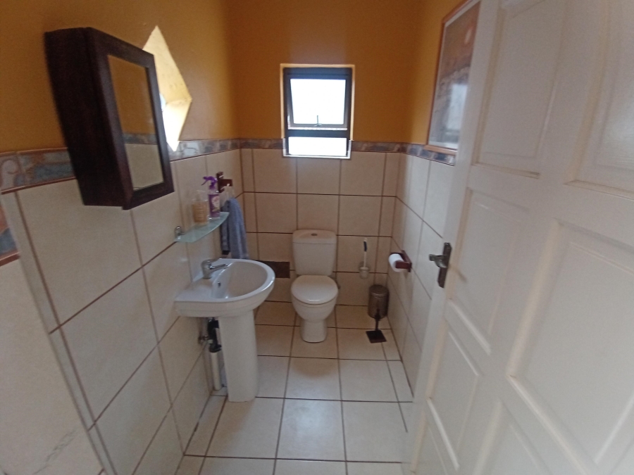3 Bedroom Property for Sale in Mulbarton Gauteng