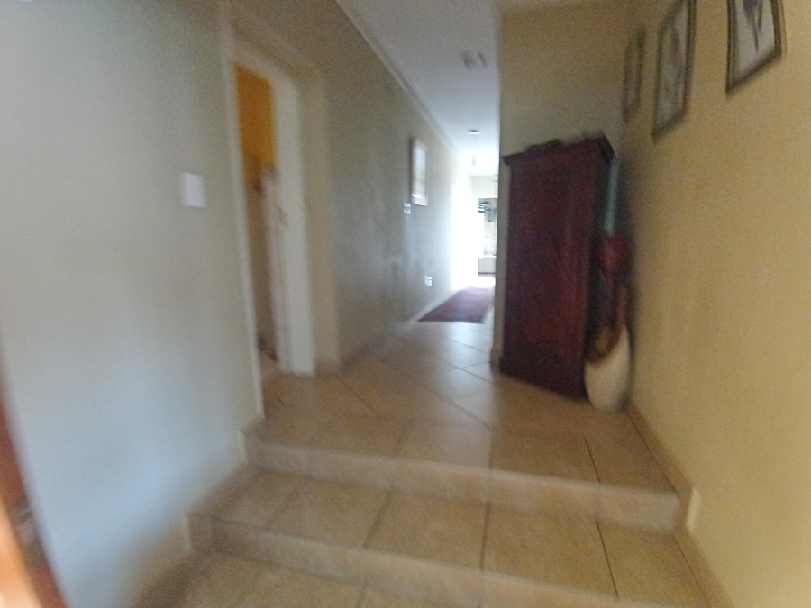 3 Bedroom Property for Sale in Mulbarton Gauteng