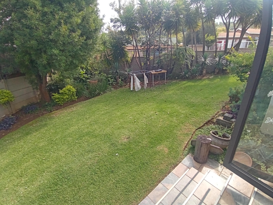 3 Bedroom Property for Sale in Mulbarton Gauteng