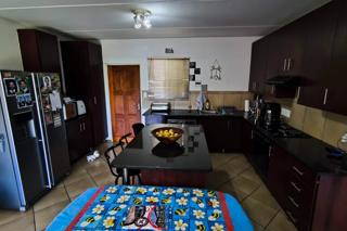 2 Bedroom Property for Sale in Albertsdal Gauteng