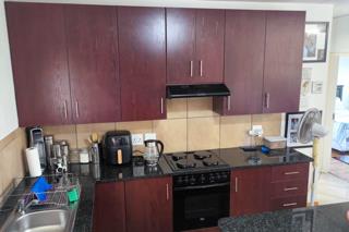 2 Bedroom Property for Sale in Albertsdal Gauteng