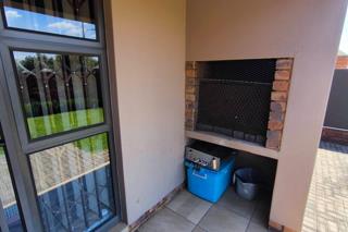 2 Bedroom Property for Sale in Albertsdal Gauteng