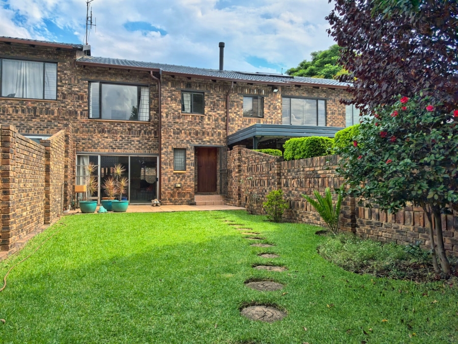 3 Bedroom Property for Sale in Northcliff Gauteng