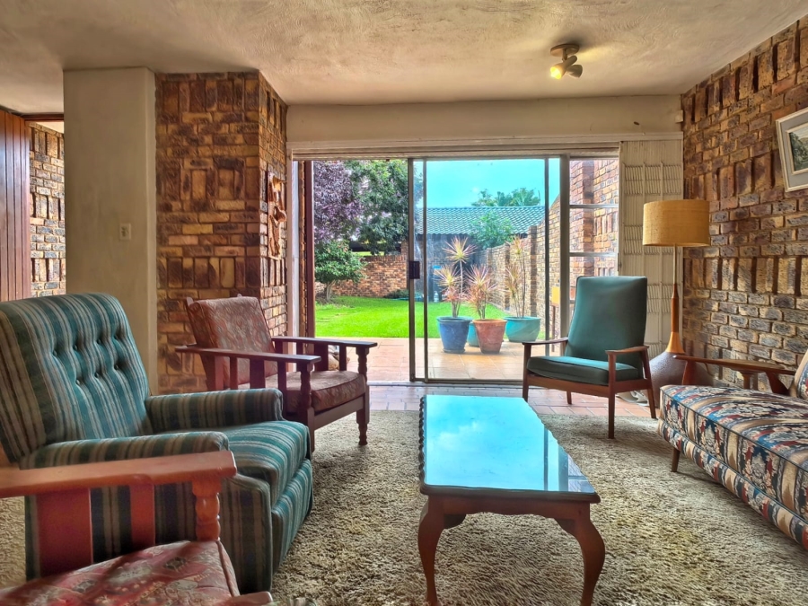 3 Bedroom Property for Sale in Northcliff Gauteng