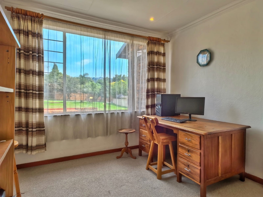 3 Bedroom Property for Sale in Northcliff Gauteng