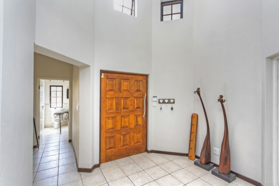 4 Bedroom Property for Sale in Kyalami Hills Gauteng