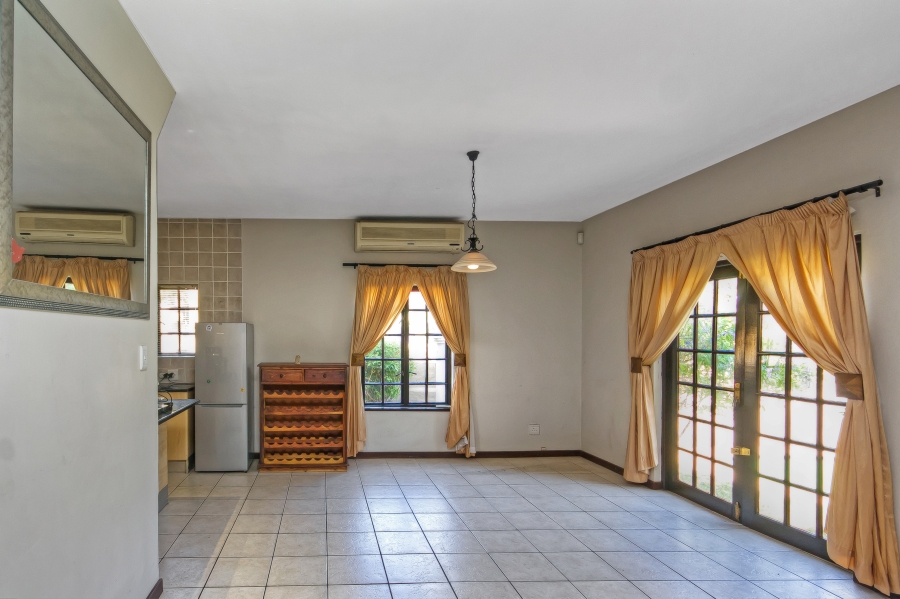 4 Bedroom Property for Sale in Kyalami Hills Gauteng
