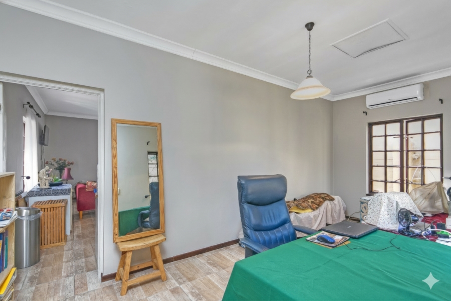 4 Bedroom Property for Sale in Kyalami Hills Gauteng