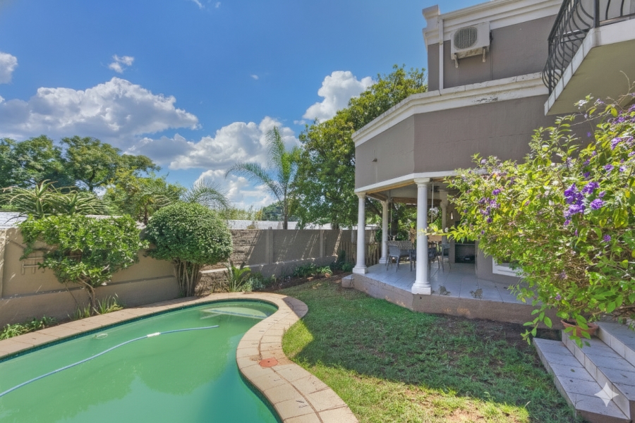 4 Bedroom Property for Sale in Kyalami Hills Gauteng