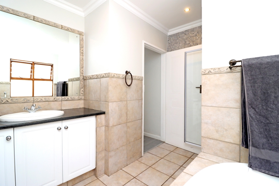 3 Bedroom Property for Sale in Paulshof Gauteng