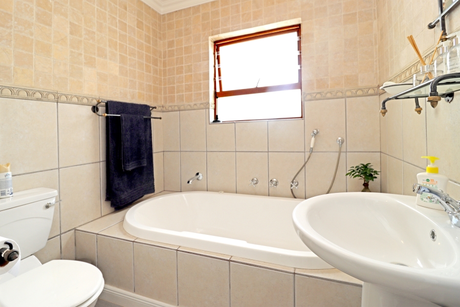 3 Bedroom Property for Sale in Paulshof Gauteng