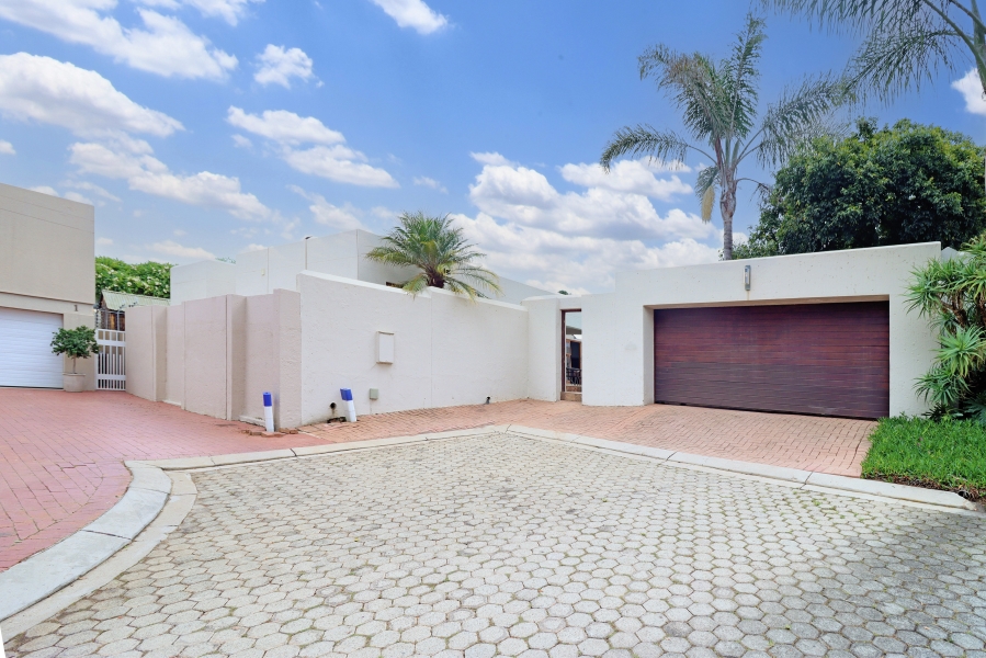 3 Bedroom Property for Sale in Paulshof Gauteng