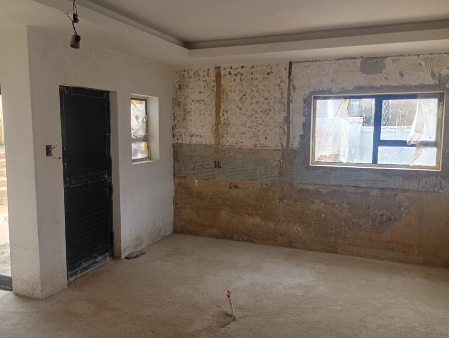 4 Bedroom Property for Sale in Mondeor Gauteng