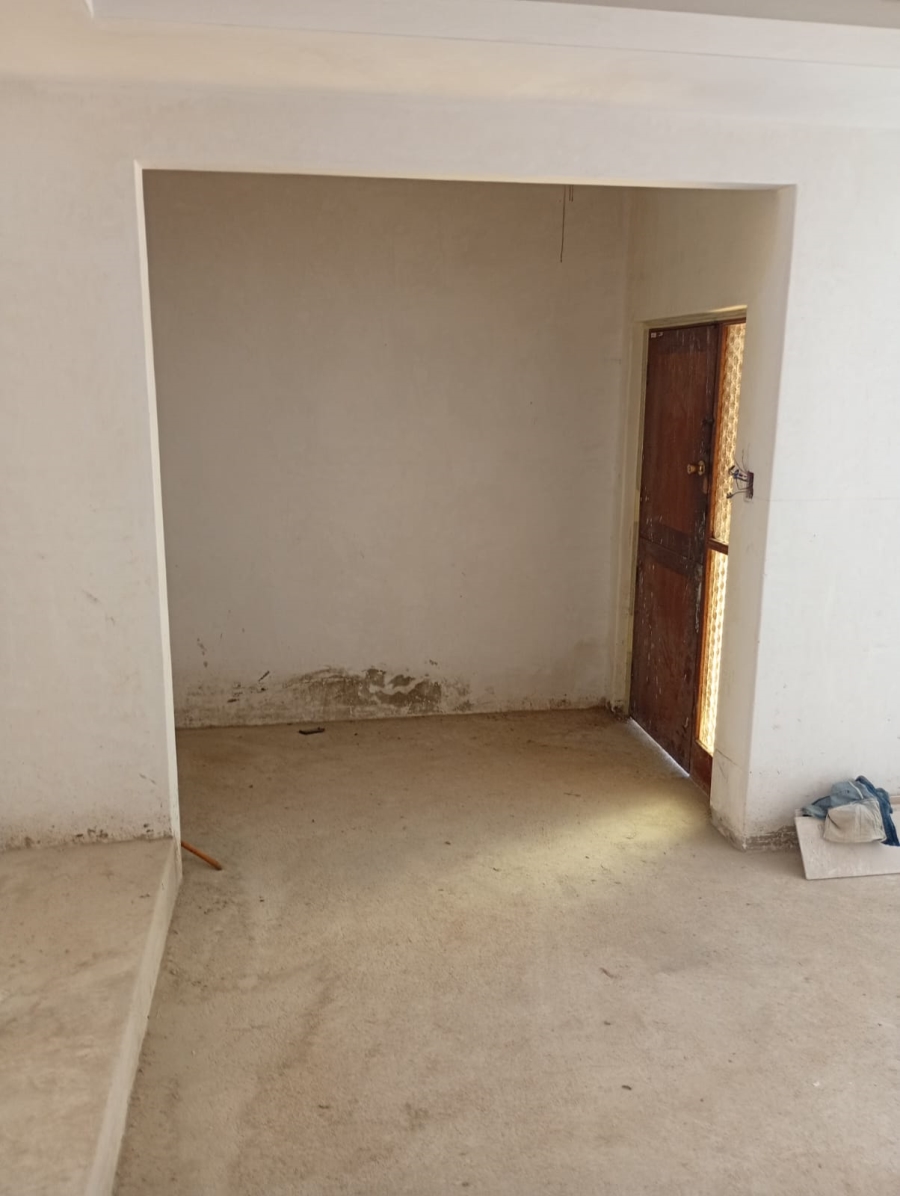 4 Bedroom Property for Sale in Mondeor Gauteng