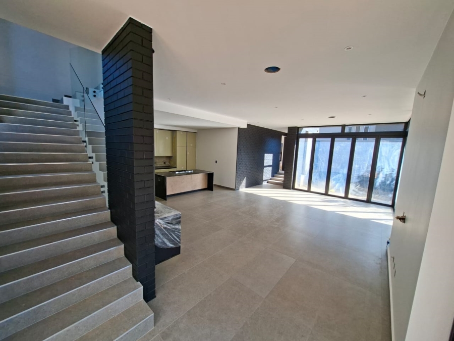 4 Bedroom Property for Sale in Bryanston East Gauteng