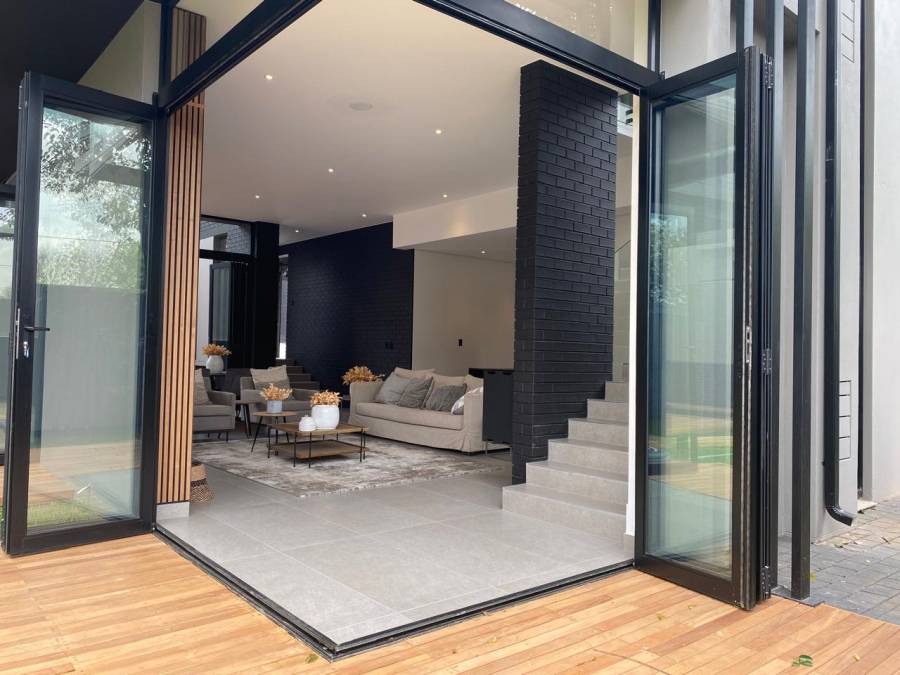 4 Bedroom Property for Sale in Bryanston East Gauteng