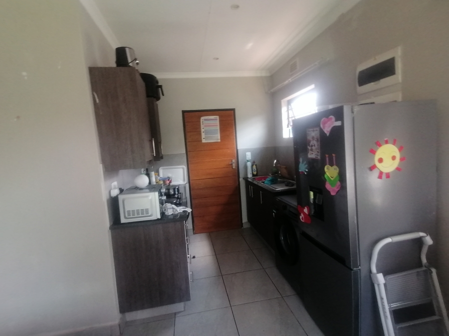 To Let 2 Bedroom Property for Rent in Pretoria West Gauteng