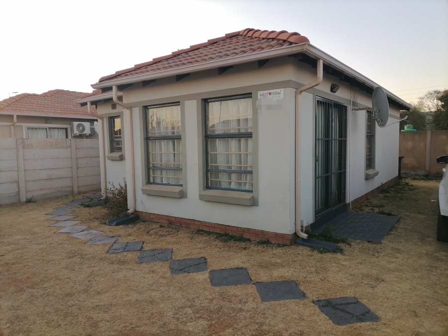 To Let 3 Bedroom Property for Rent in Pretoria West Gauteng