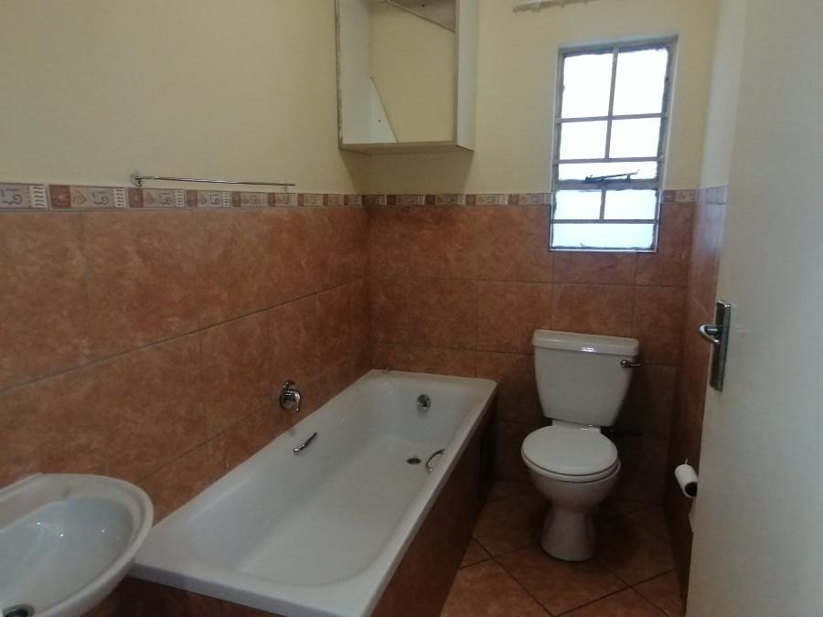 To Let 3 Bedroom Property for Rent in Pretoria West Gauteng