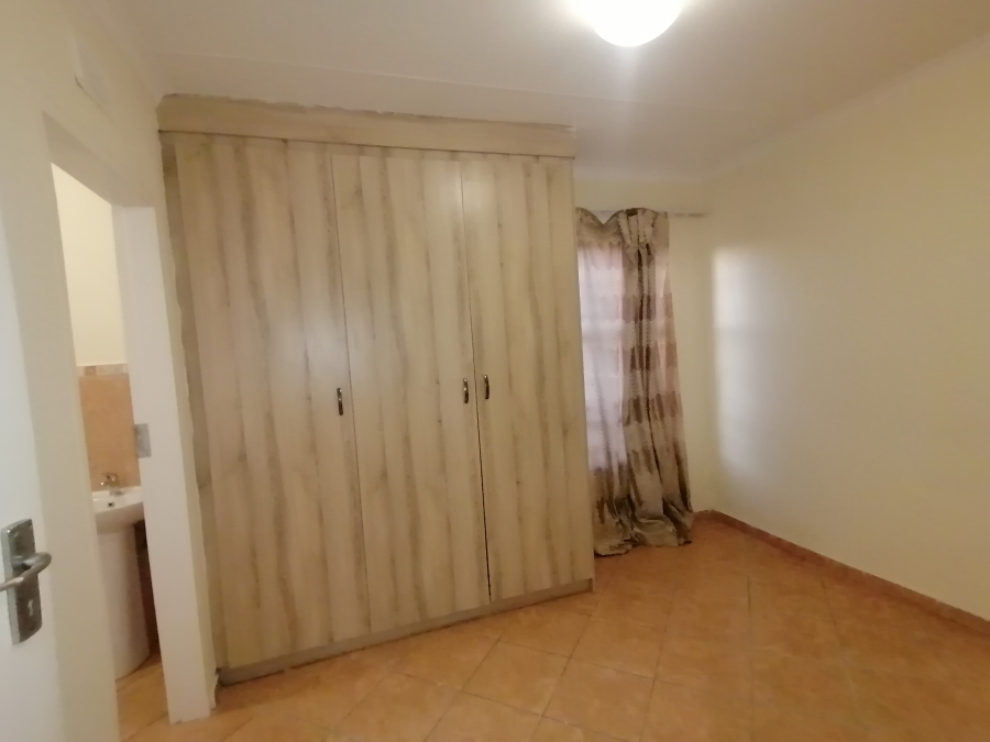 To Let 3 Bedroom Property for Rent in Pretoria West Gauteng