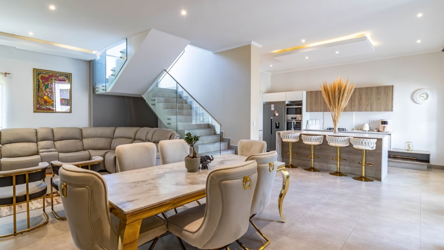 3 Bedroom Property for Sale in Aspen Hills Gauteng